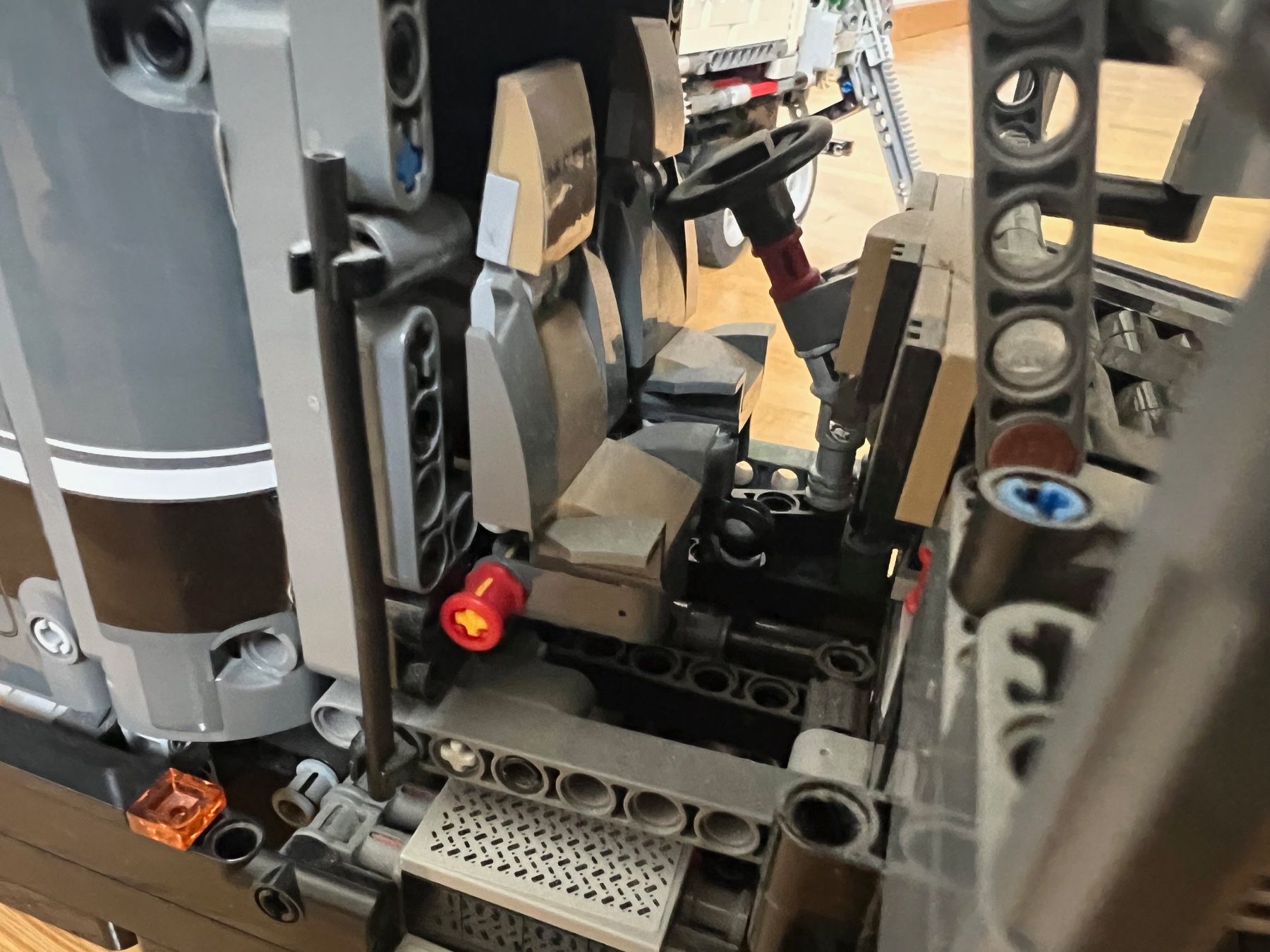 Lego Kit di costruzioni: LEGO Technic Mack Anthem 42078 – Usato da Zürich venduto da luc70 7
