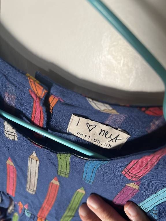 Vestiti & Gonne: Next Kleid Buntstifte 92 / 2 Jahre  – Usato da Basel venduto da leoniewenz 2