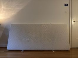 Einzelmatratze in gutem Zustand