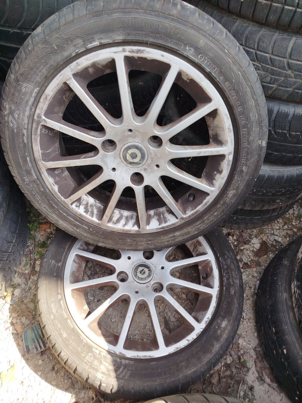 Smart Pneumatici & Ruote complete: Divers jeu de roues Smart Fortwo – Usato da Savagnier venduto da Botteron_Recycling 3