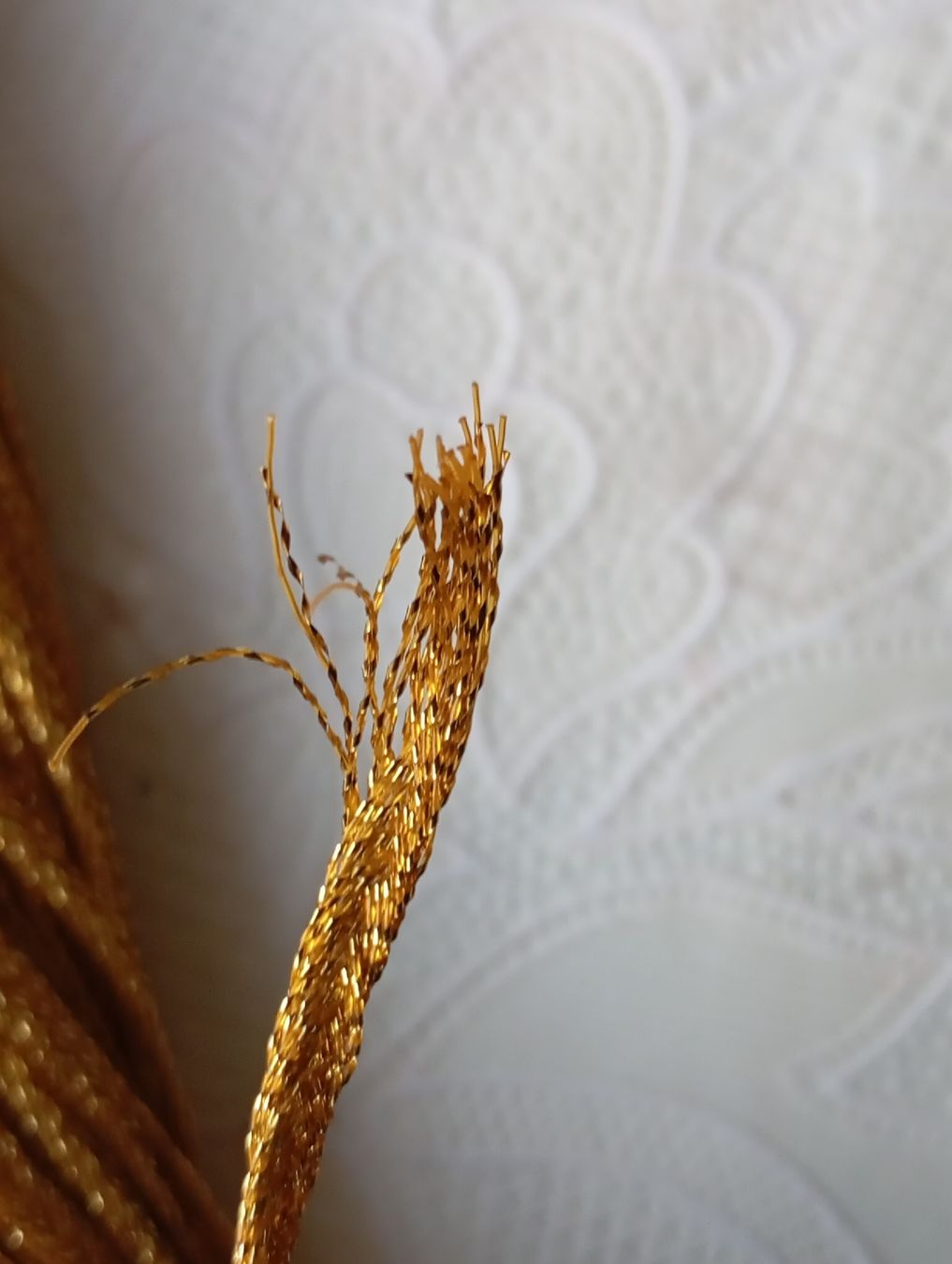 Kit bricolage: Gold colored craft cord new condition – Nuovo (secondo la descrizione) da Bern venduto da pav_8b6j 3