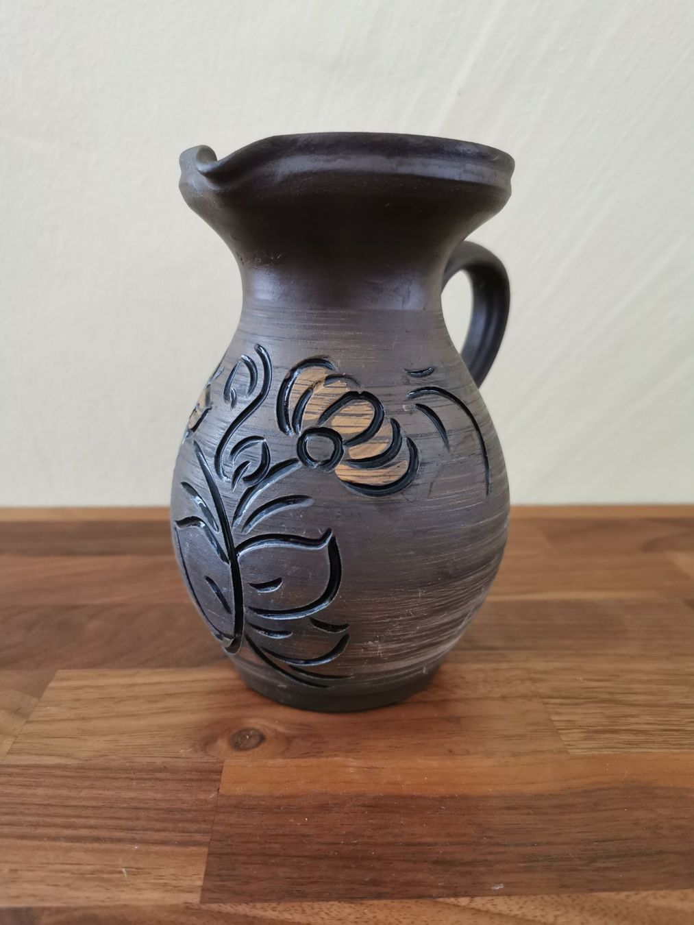 Caraffe: Krug / Karaffe / Vase in braun mit Blumen – Usato da Boniswil venduto da Totomat-Lady2