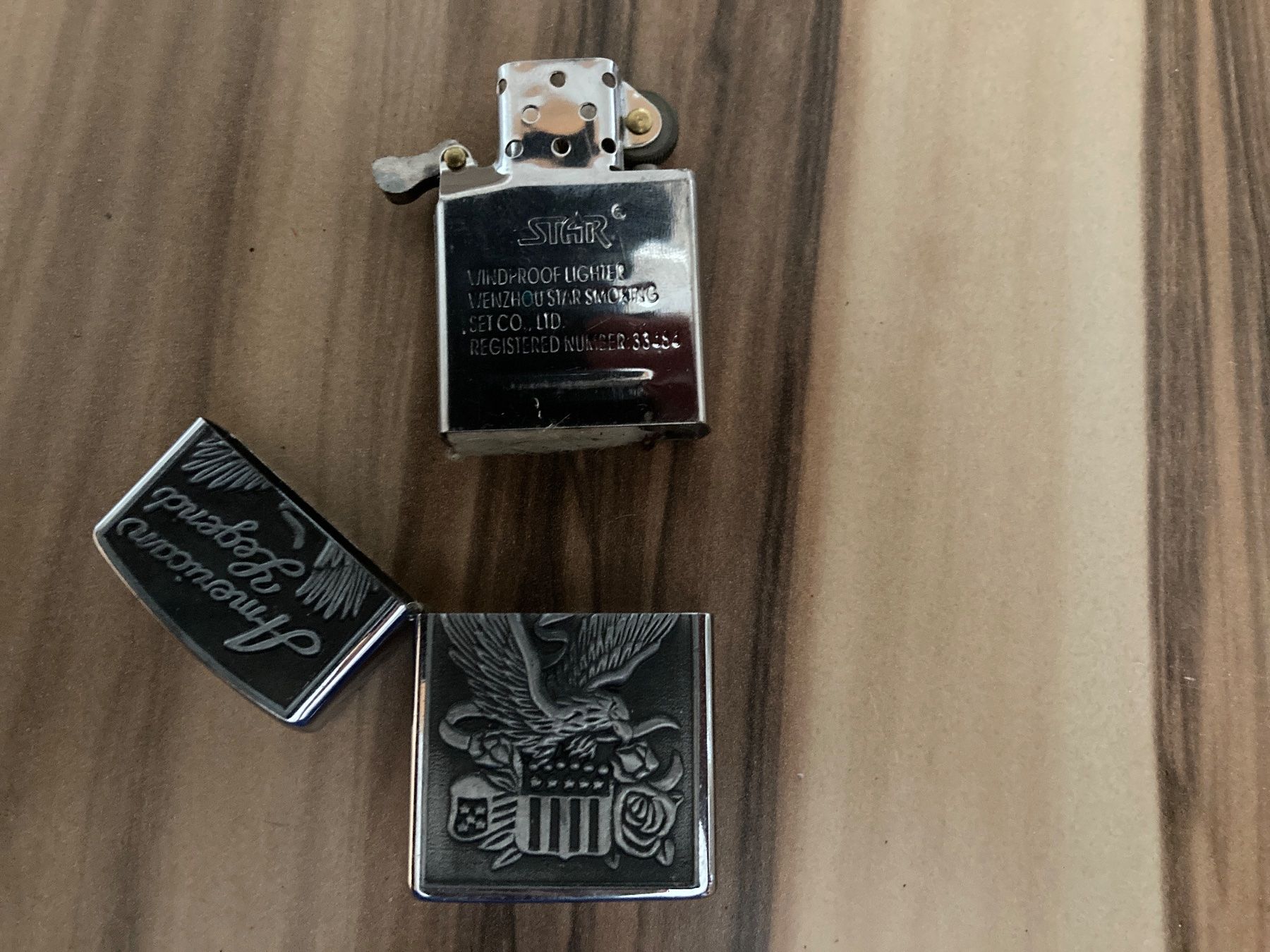 Zippo Briquets: Feuerzeug American Legend – Neuf (Voir description) à Aarwangen par to-hirschi 1