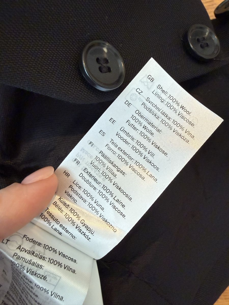 Cos Gilet & Giacche senza maniche: COS Black Wool Blend Vest, Size 34, Great Condition! – Nuovo (secondo la descrizione) da Zürich venduto da floridiablanca 3