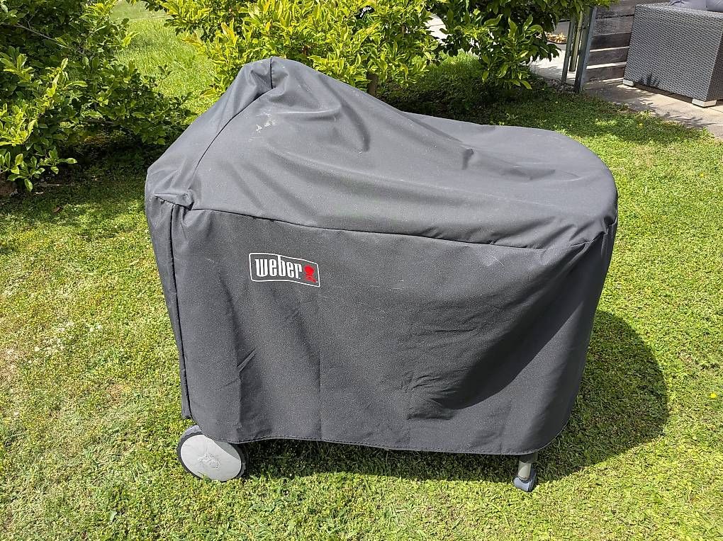 Weber Grils: Weber Holzkohle Grill Performer – D'occasion à Hinwil par hiwatt 4
