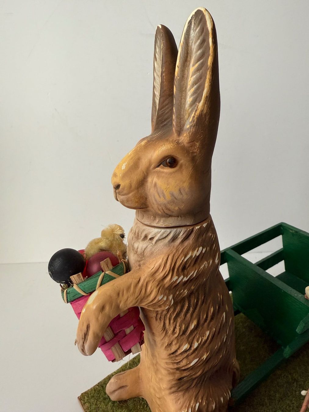 Tutte le decorazioni: Alter Osterhase Candy Container – Usato da Zwingen venduto da moje1 1