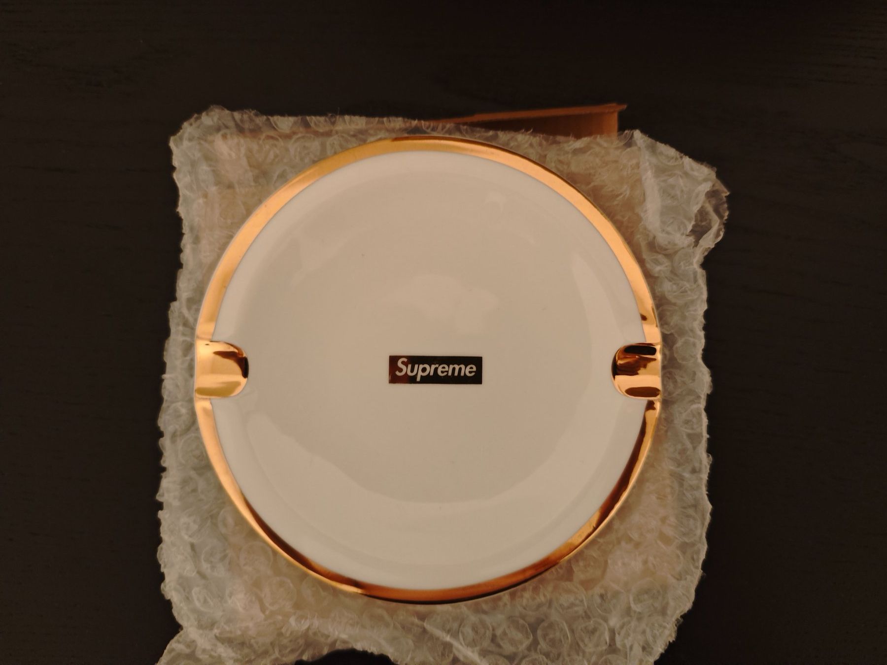 Aschenbecher: Supreme Gold Trim Ceramic Ashtray – Neu und originalverpackt aus Rüti ZH von luck-y