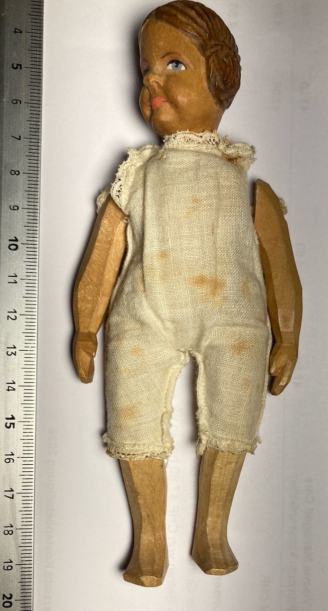 Bambole: Antike Holzpuppe – Usato da Pfäffikon ZH venduto da Illnau