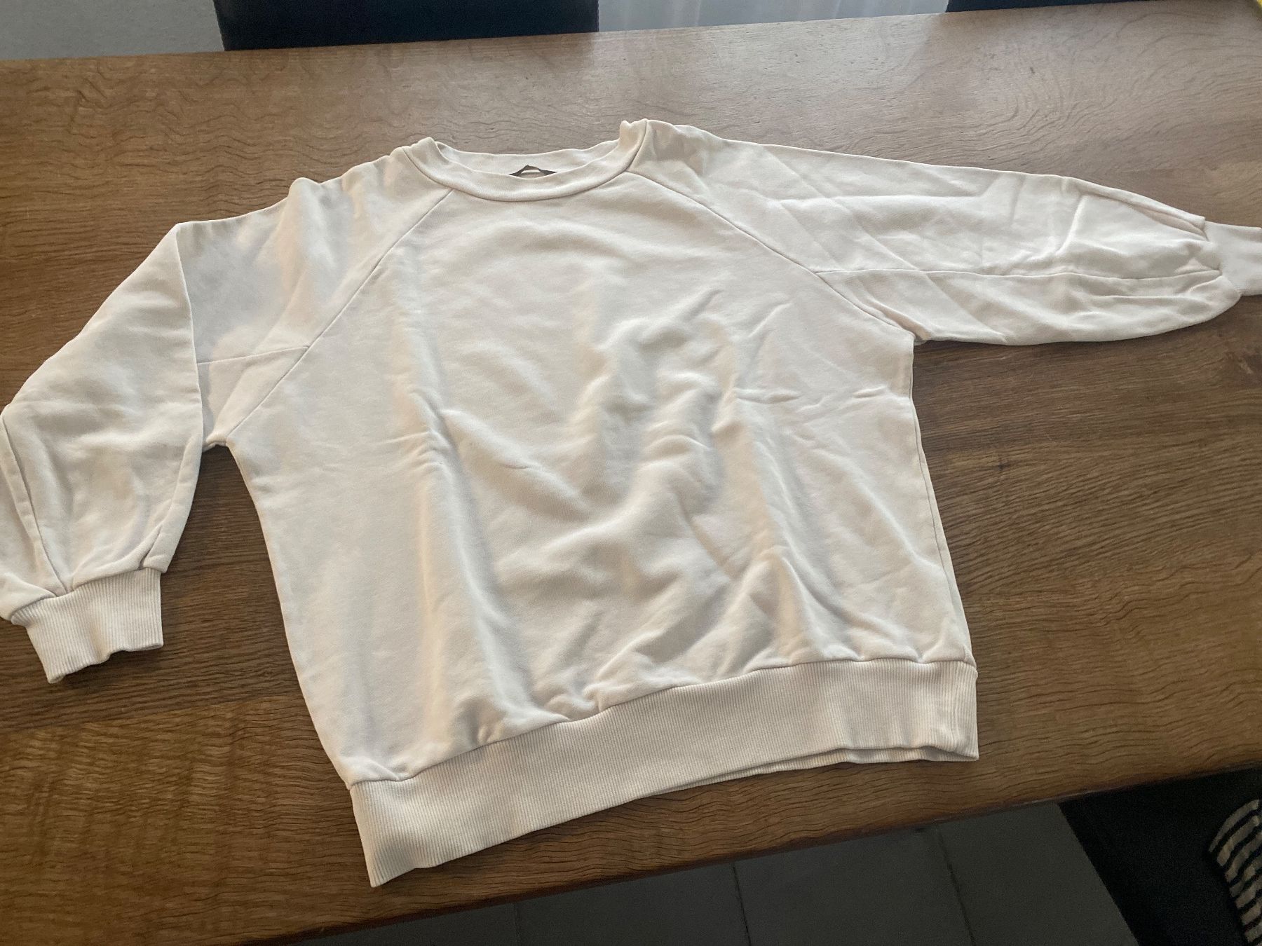 Windsor Maglioni & Felpe: WINDSOR PULLOVER GR.34/oversize ecrù/weiss EDELMARKE – Usato da Frauenfeld venduto da Boldi46 1