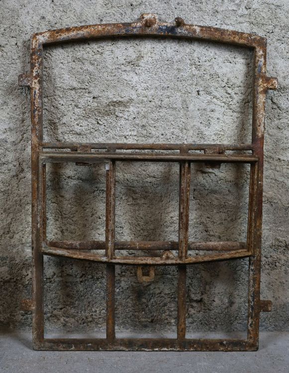 Großes Stallfenster 54x98 Scheunenfenster Hohes Gussfenster Mit