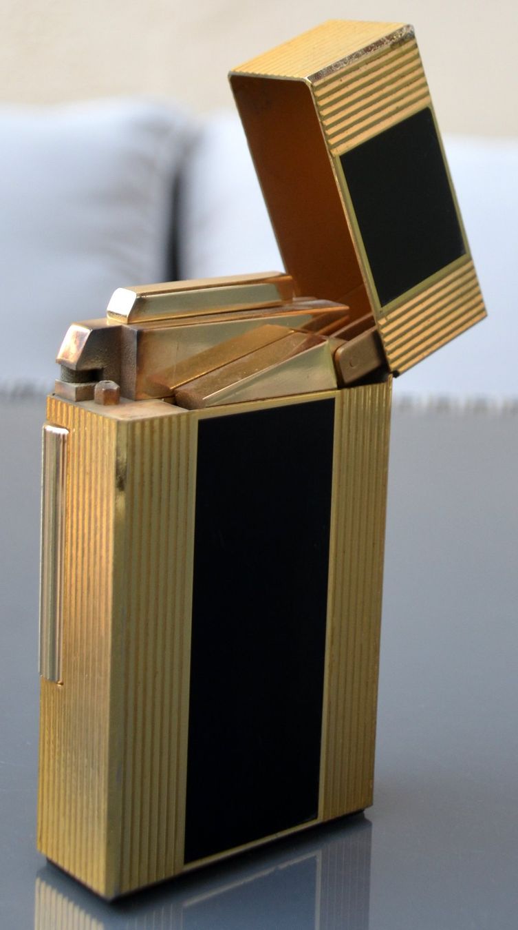 Zenith Accendini: Zenith Millionaire Feuerzeug / briquet – Usato da Collonges venduto da arashee