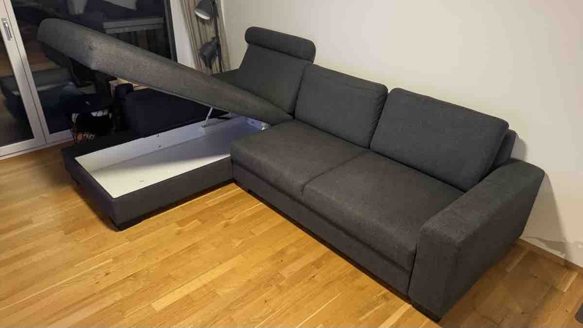 Ikea Sofas: Corner Sofa Sorvallen with Storage Box, Dark Grey – Gebraucht aus Buochs von art_6wlg 1