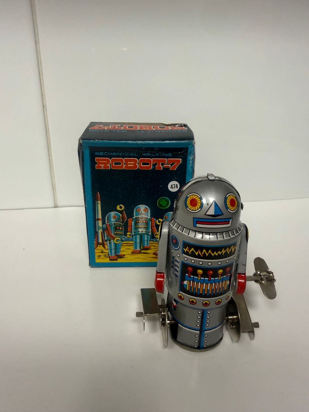 Giocattoli: Blech Roboter Mechanical Walking Robot-7 474 – Usato da Stäfa venduto da elcondor245