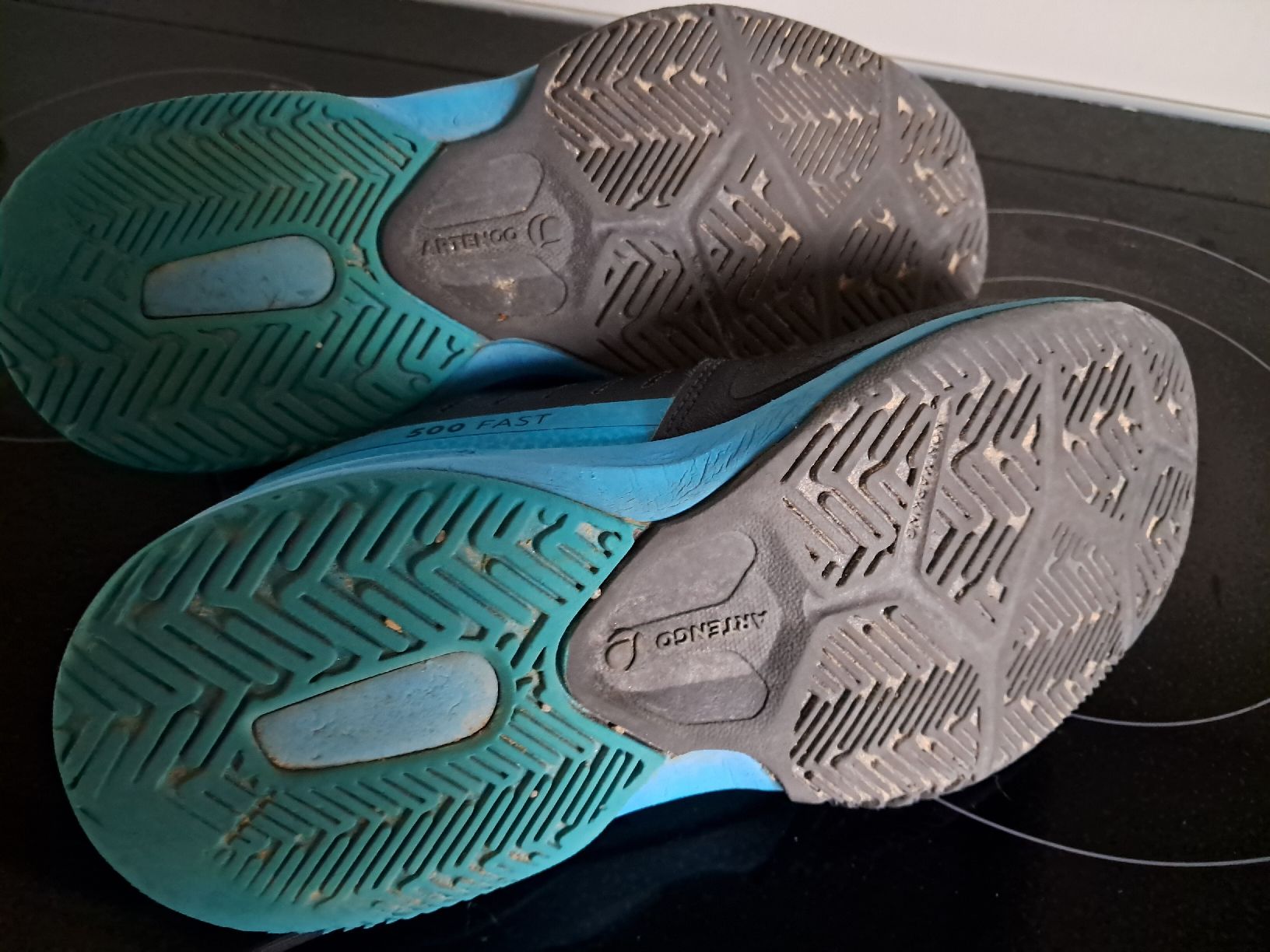Decathlon Schuhe für Jungen: Turnschuhe Gr. 37 – Gebraucht aus Winterthur von fabelwin 4