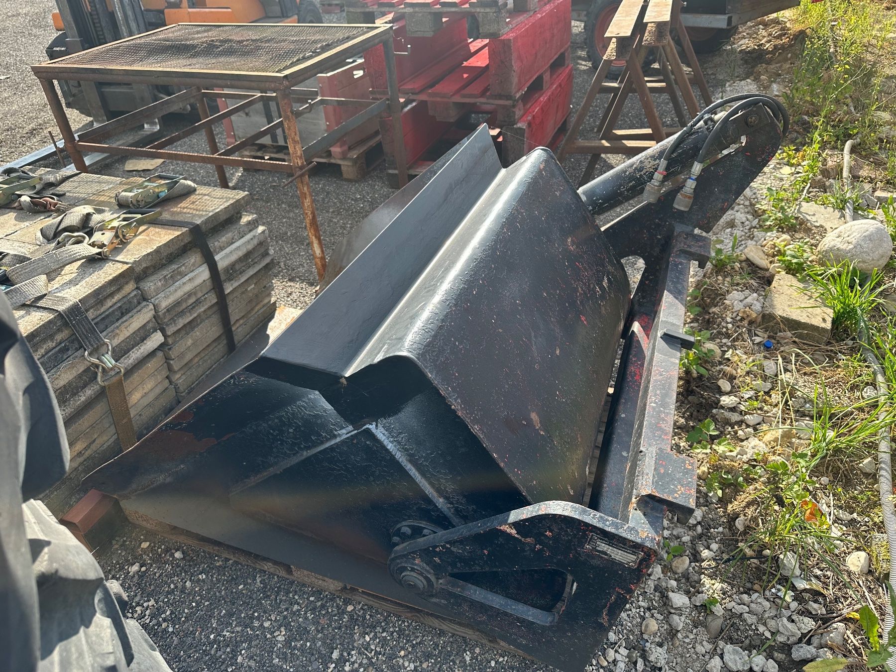 Carrelli elevatori e a forche: Staplerschaufel – Usato da Ettingen venduto da lubs 2