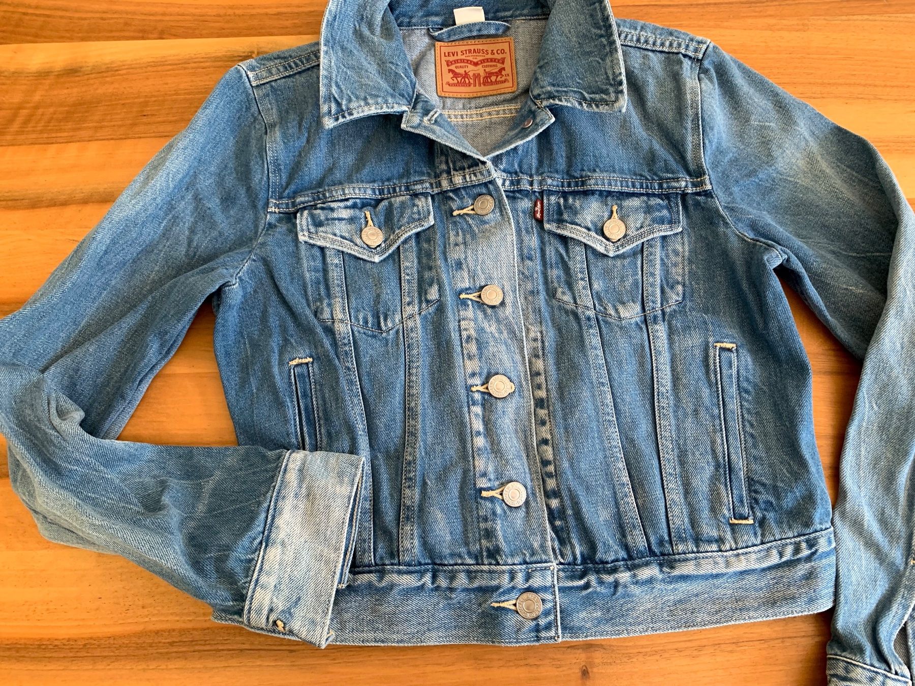 Levi's Giacche: Coole LEVIS LEVI'S Jeansjacke Gr. M – Nuovo (secondo la descrizione) da Meiringen venduto da Jackwashere 1