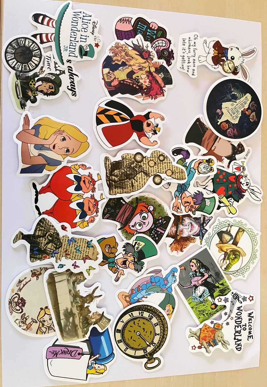 Sticker: Alice im Wunderland Sticker Set 25Stk – Nuovo (secondo la descrizione) da Menziken venduto da Bastelchaos