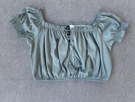 Top Divided H&M mit Bändern mintfarben Grösse M