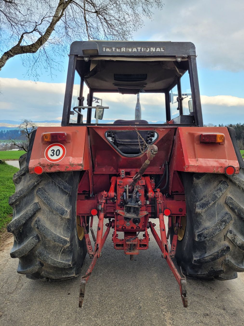 IHC Trattori: Traktor International 844 S – Usato da Muri AG venduto da KUCHLEKATH 3