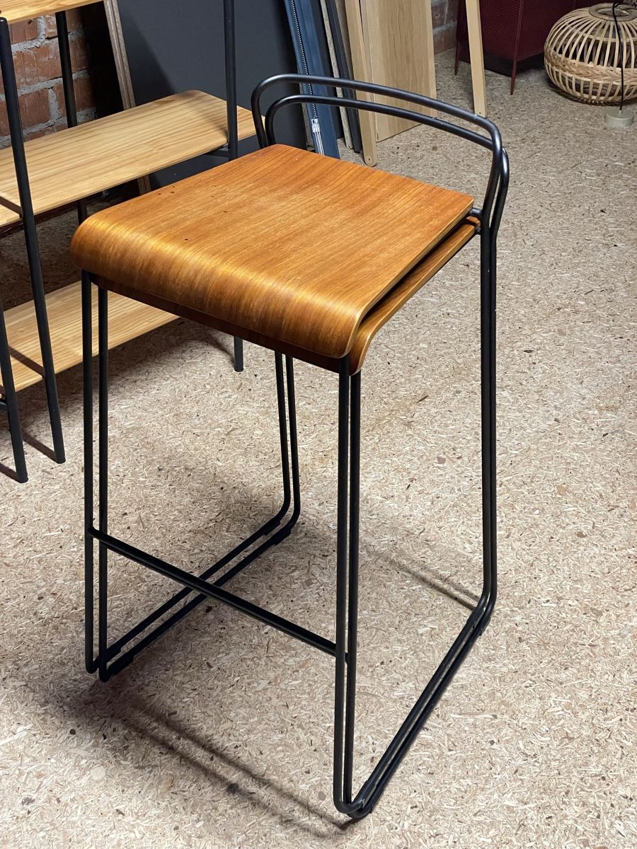 Hocker: Barhocker, Industrial Design – Gebraucht aus Riedtwil von MichaelSeiz 1