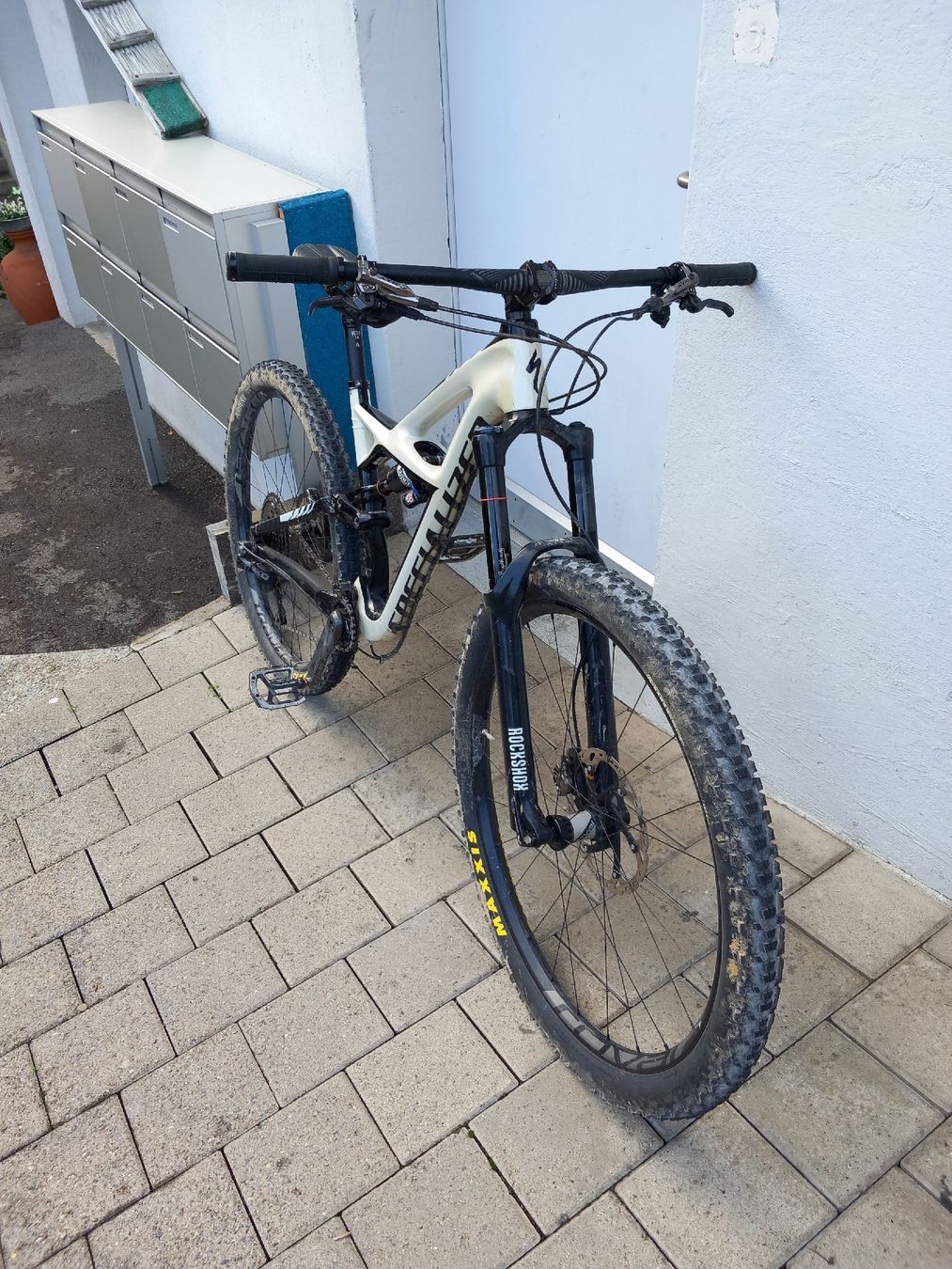 Specialized Velos: Specialized Enduro Carbon Fully 29 Zoll – Gebraucht aus Gommiswald von  9