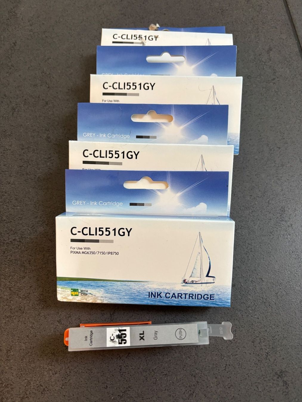 Cartucce per stampanti & toner: 5 Titenpatronen C-CLI551GY – Nuovo (secondo la descrizione) da Seewen SO venduto da Dsc75