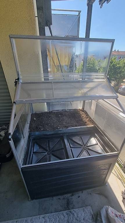 Gartenhäuser & Gewächshäuser: Hochbeet (Palram Crystal) – Gebraucht aus Münchenstein von Luca_Battista 3