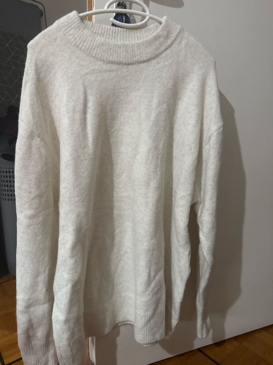 Maglioni & Felpe: Pull blanc H&M  – Usato da Cartigny venduto da Kelly.11