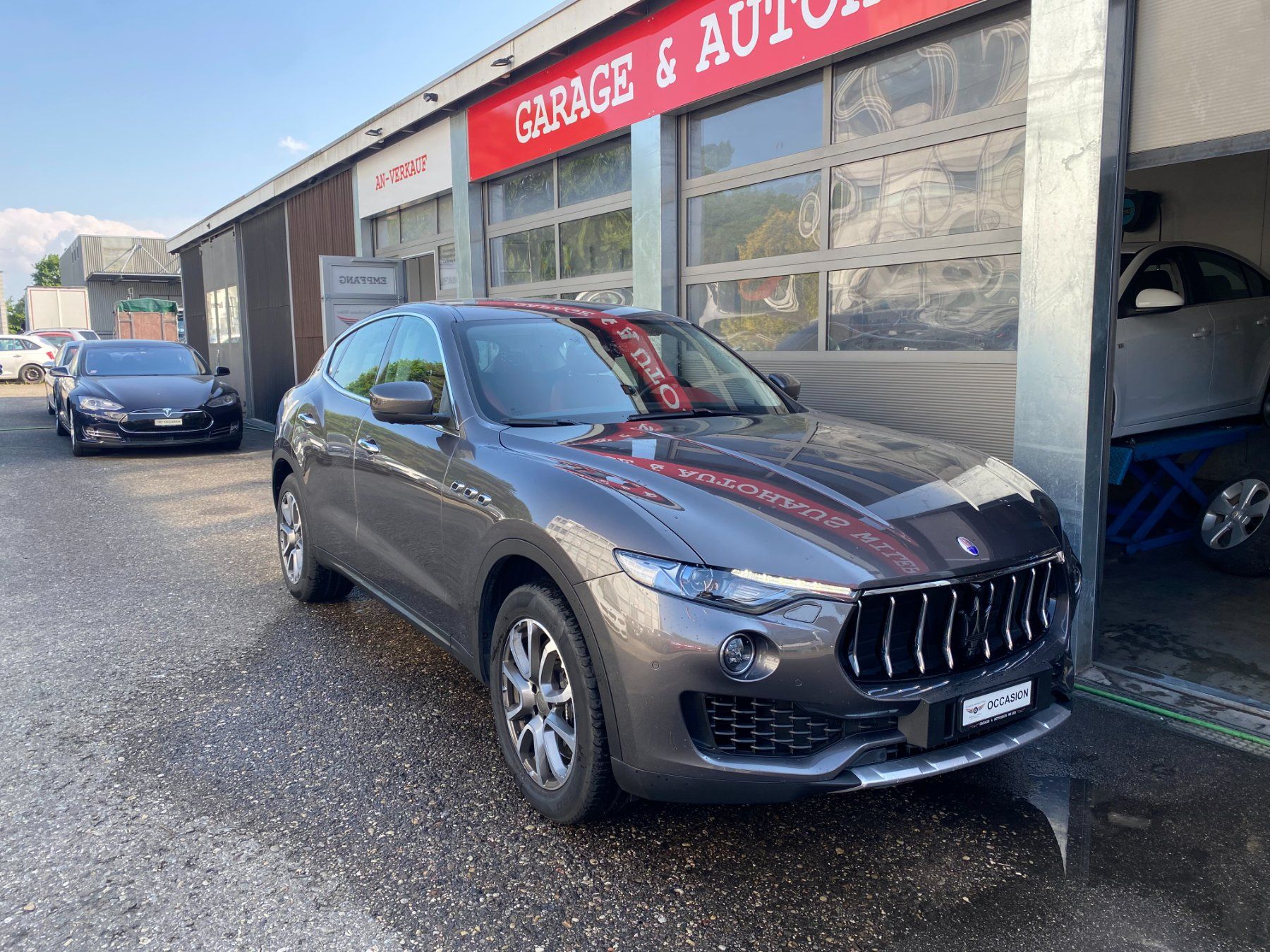 Maserati Automobili: Maserati Levante S 3.0 V6 Automatica – Usato da Biel/Bienne venduto da AS24 2