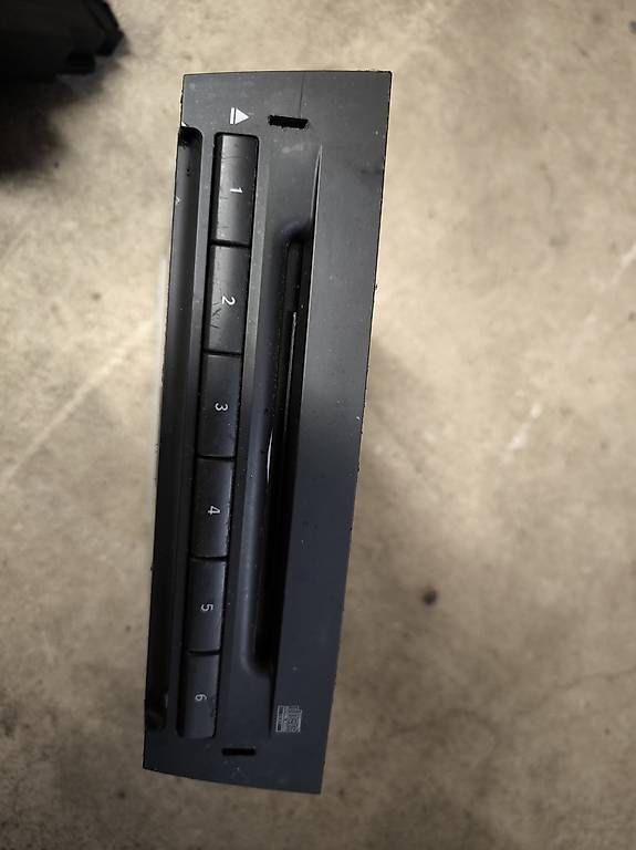 Radios: Saab 93 CD Player  – Gebraucht aus Sulgen von Kuya1 1