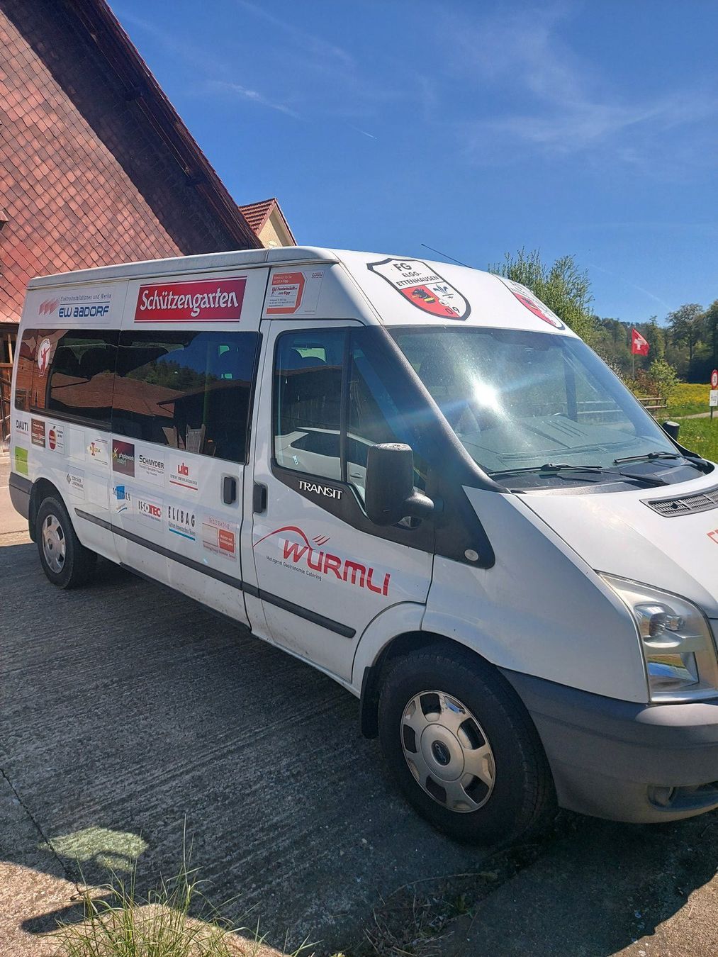Ford Veicoli commerciali: Ford Transit 14 Plätzer Hochdach – Usato da Elgg venduto da Schnuuz1 1