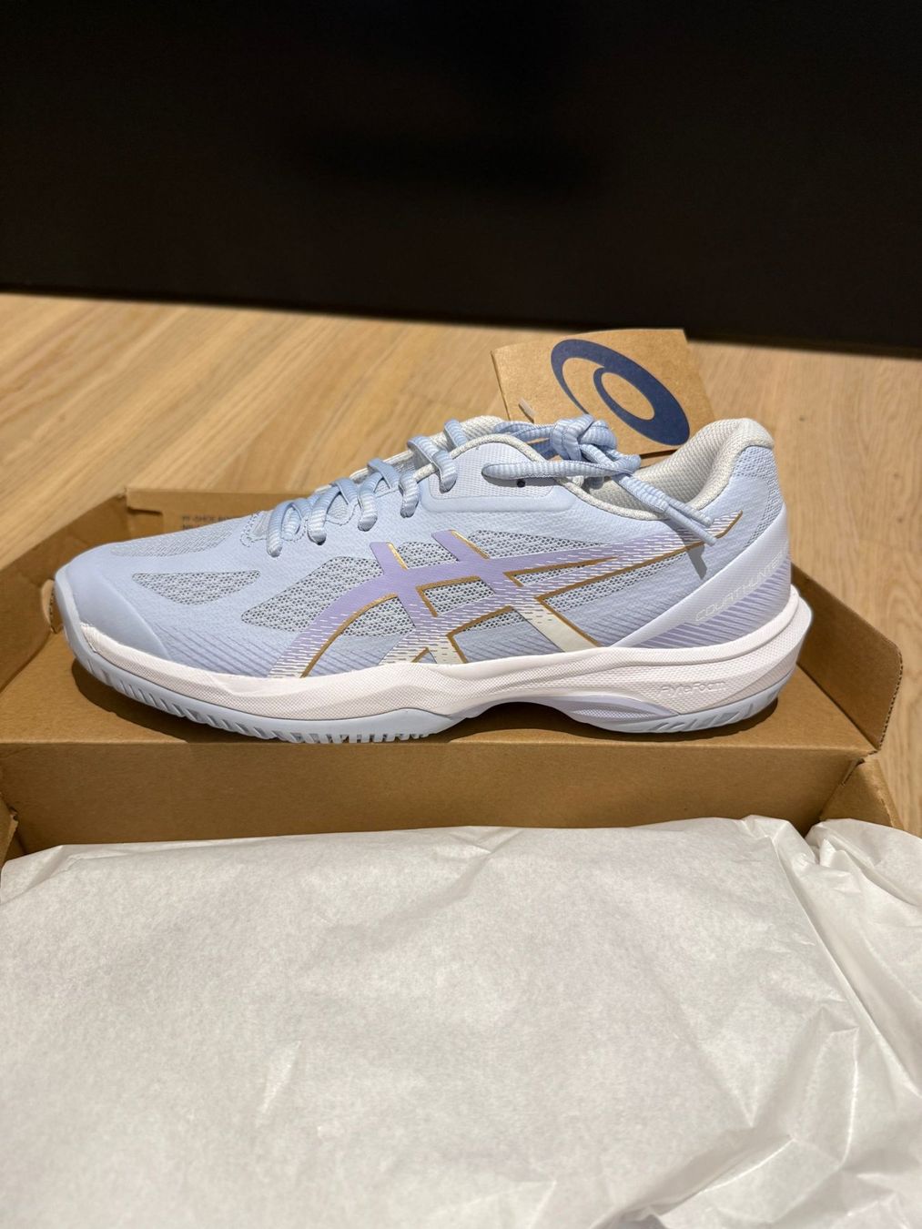 Scarpe da uomo: Asics Hallenschuh ungetragen – Nuovo e nell'imballaggio originale da Ostermundigen venduto da sandrabriggen 2