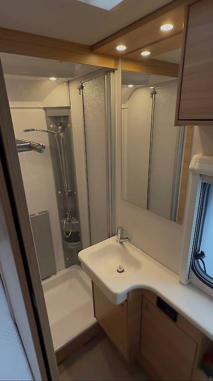 Veicoli da campeggio: Dethleffs Wohnwagen 730 FKR – Usato da Oensingen venduto da dh77mc 3