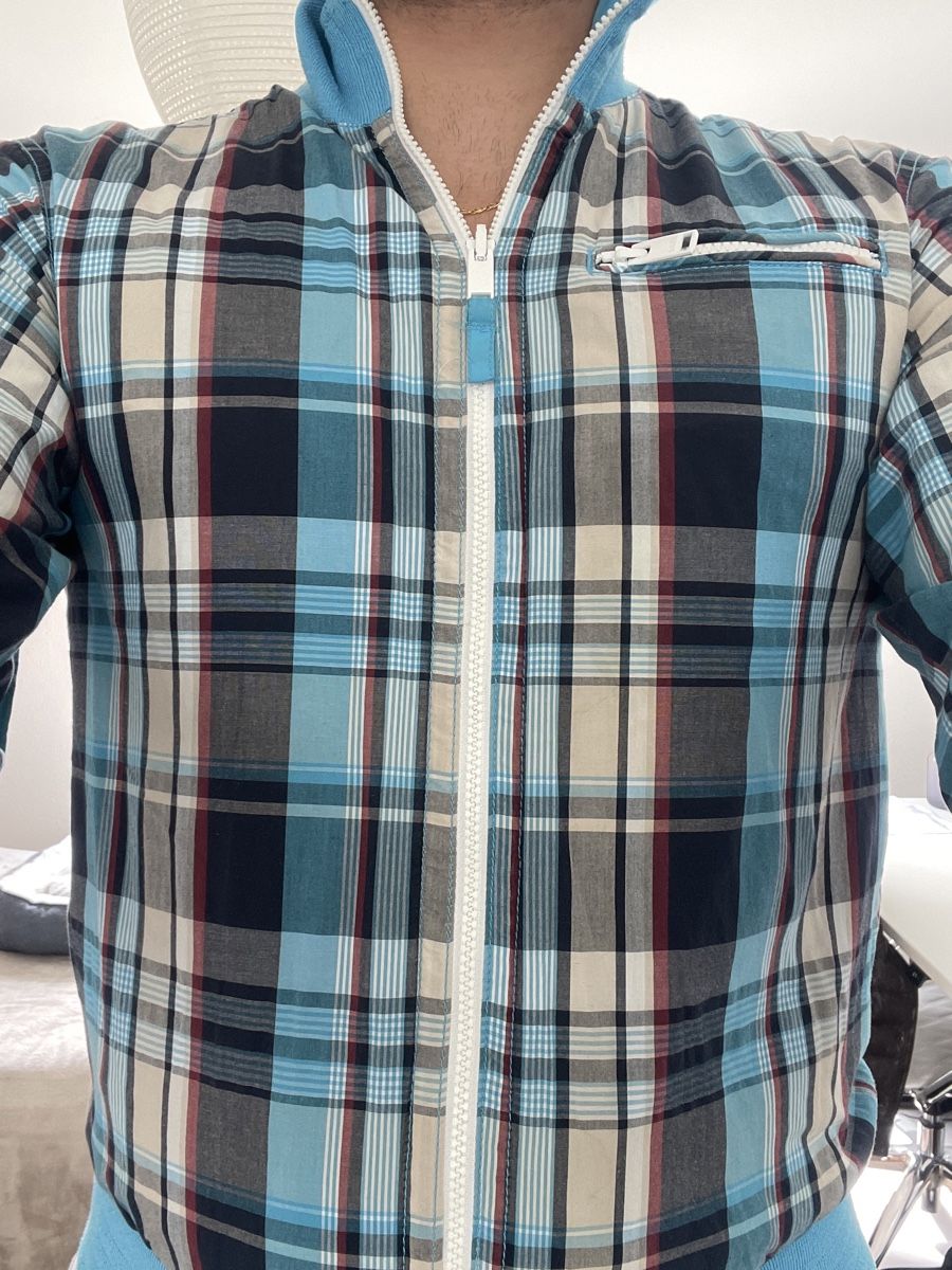 H&M Jacken: Jacke Männer H&M doppelseitig Grösse M – Gebraucht aus stüsslingen von Aless14 2