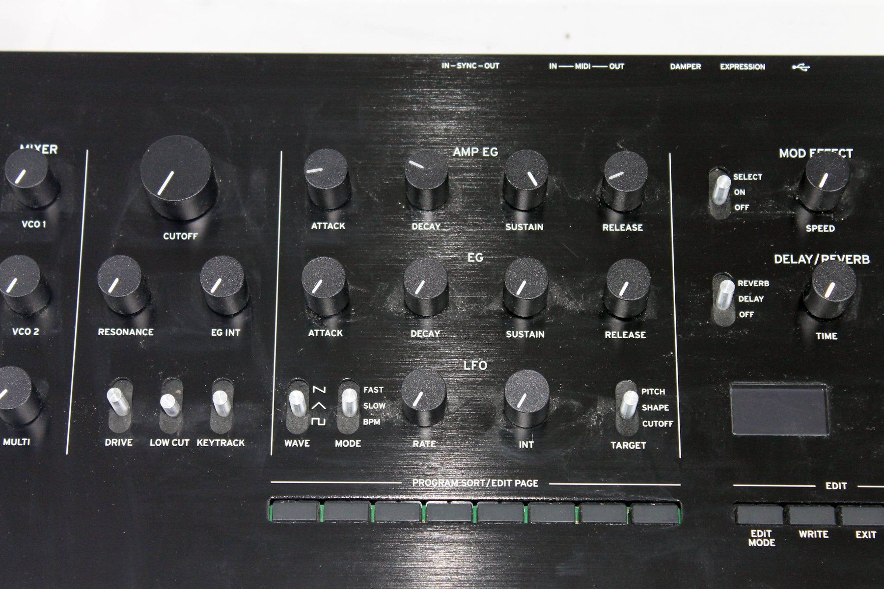 Korg Instruments de musique: Korg Prologue-8 Synthesizer – D'occasion à Reinach BL par bk_brockireinach 5