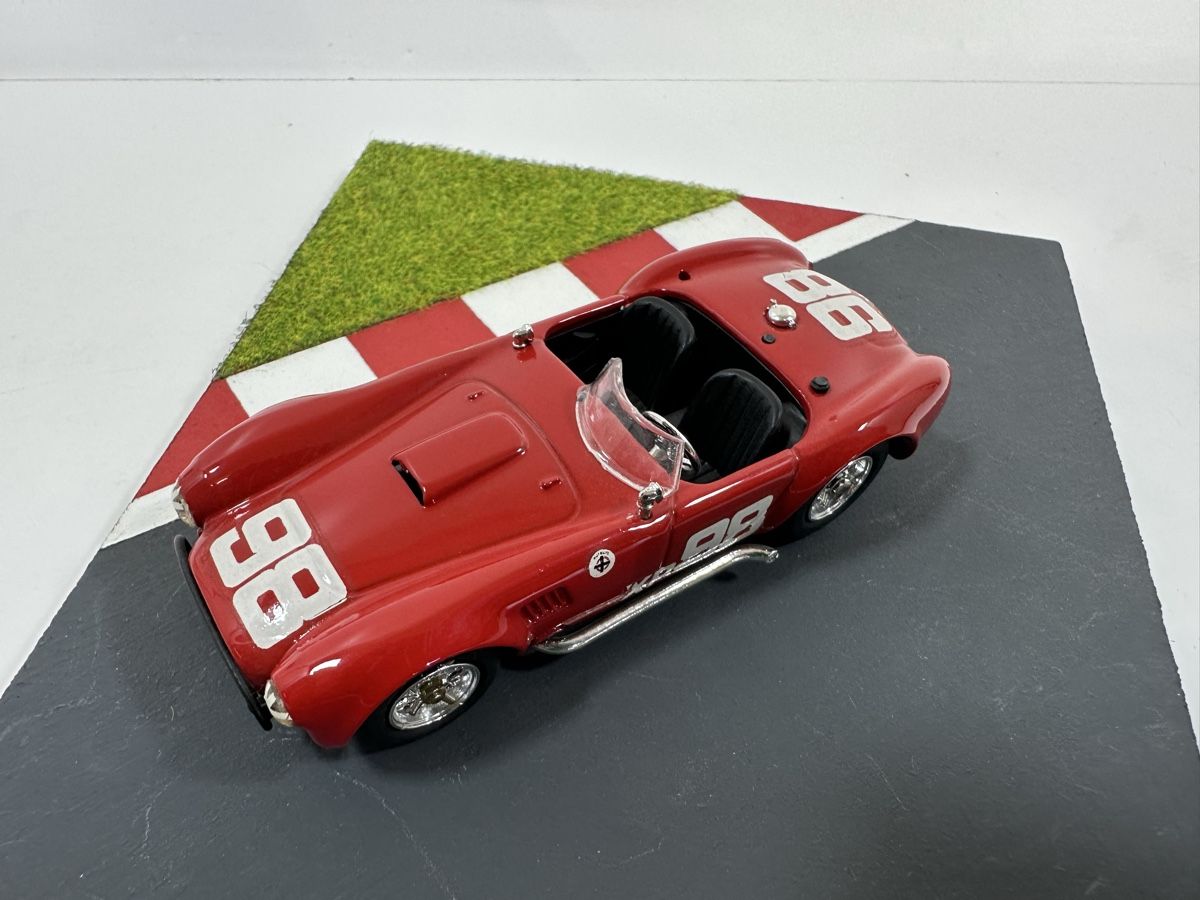 Modellini d'auto: 1962 AC Shelby Cobra 1:43 #98, MODEL BOX – Nuovo (secondo la descrizione) da Zofingen venduto da rf9_x2xt 1
