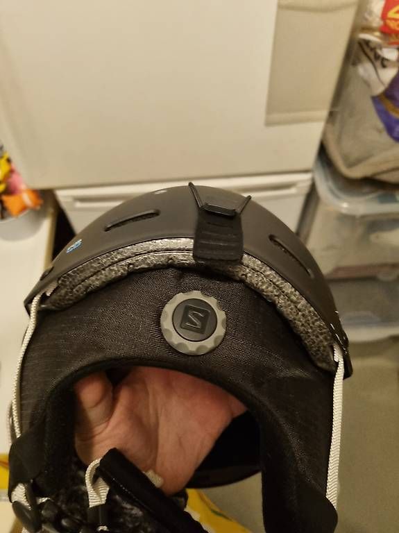 Salomon Caschi: Skihelm Salomon Gr.S – Usato da Thun venduto da Vesna27 2