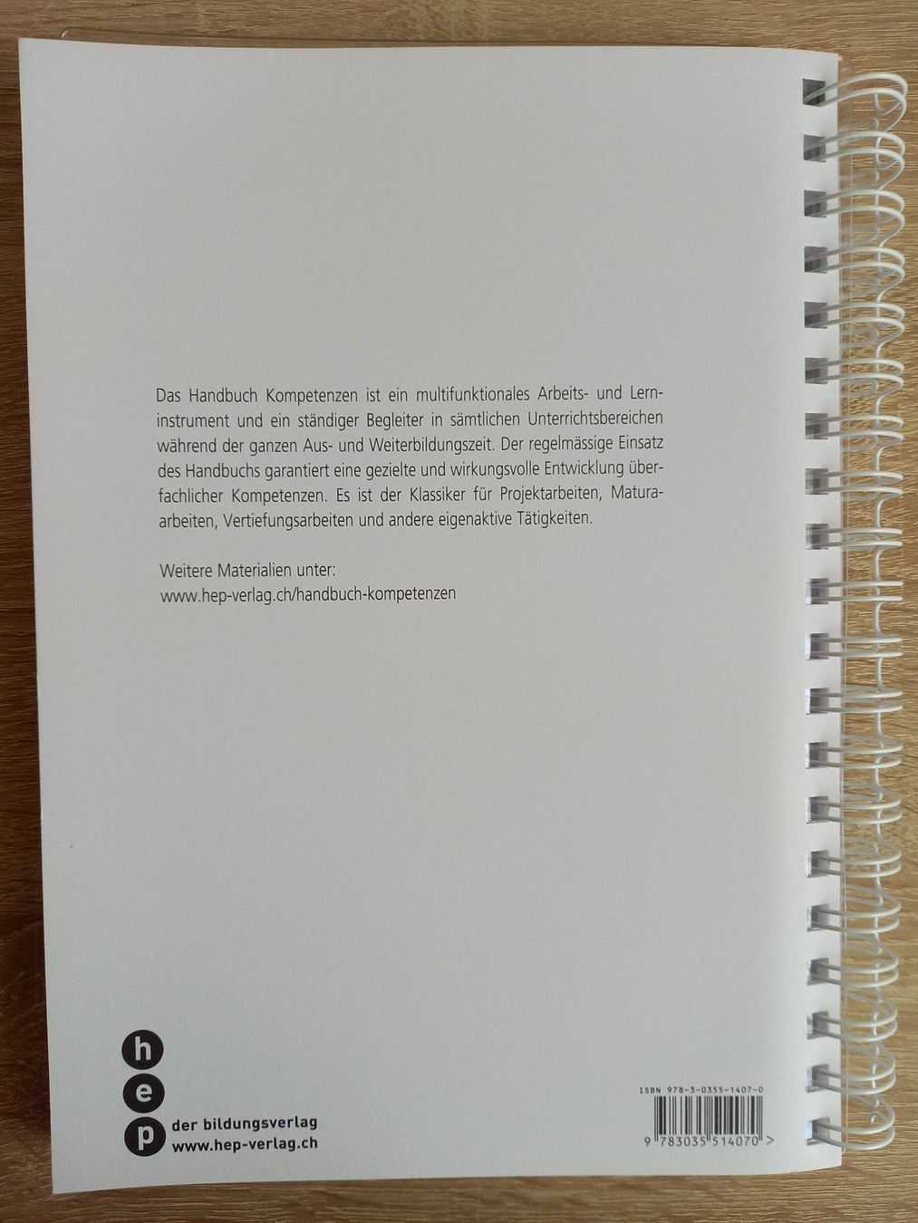 Libri: Handbuch Kompetenzen – Nuovo (secondo la descrizione) da Buttisholz venduto da valiuga 9