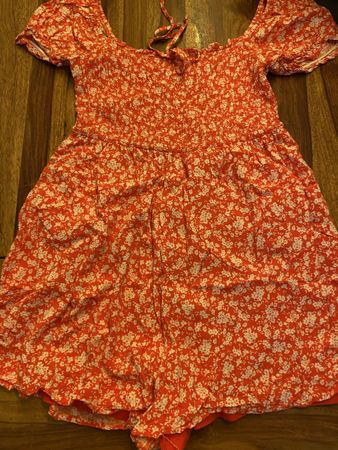 Jumpsuit rot weiss mit Blumen