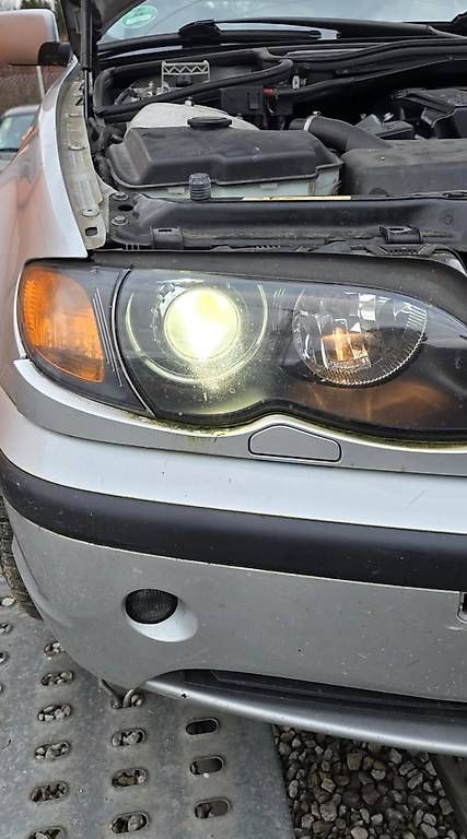 Phares: BMW E46 SCHEINWERFER KOMPLETT – D'occasion à Kaltenbach par Timi_69