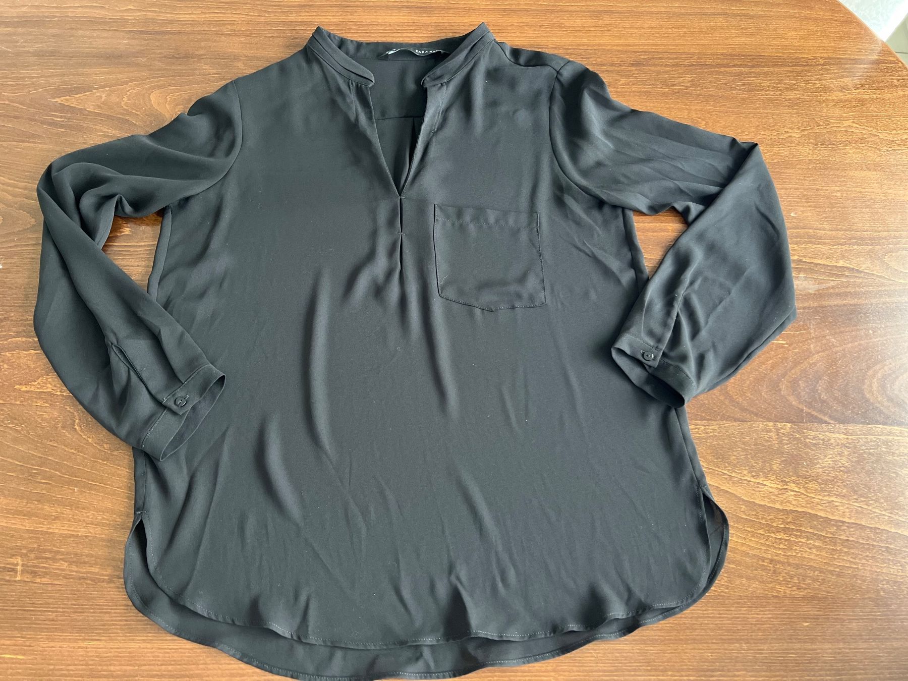 Zara Blusen: Schwarze Zara Bluse, Gr. M – Gebraucht aus Ebmatingen von Mistelu
