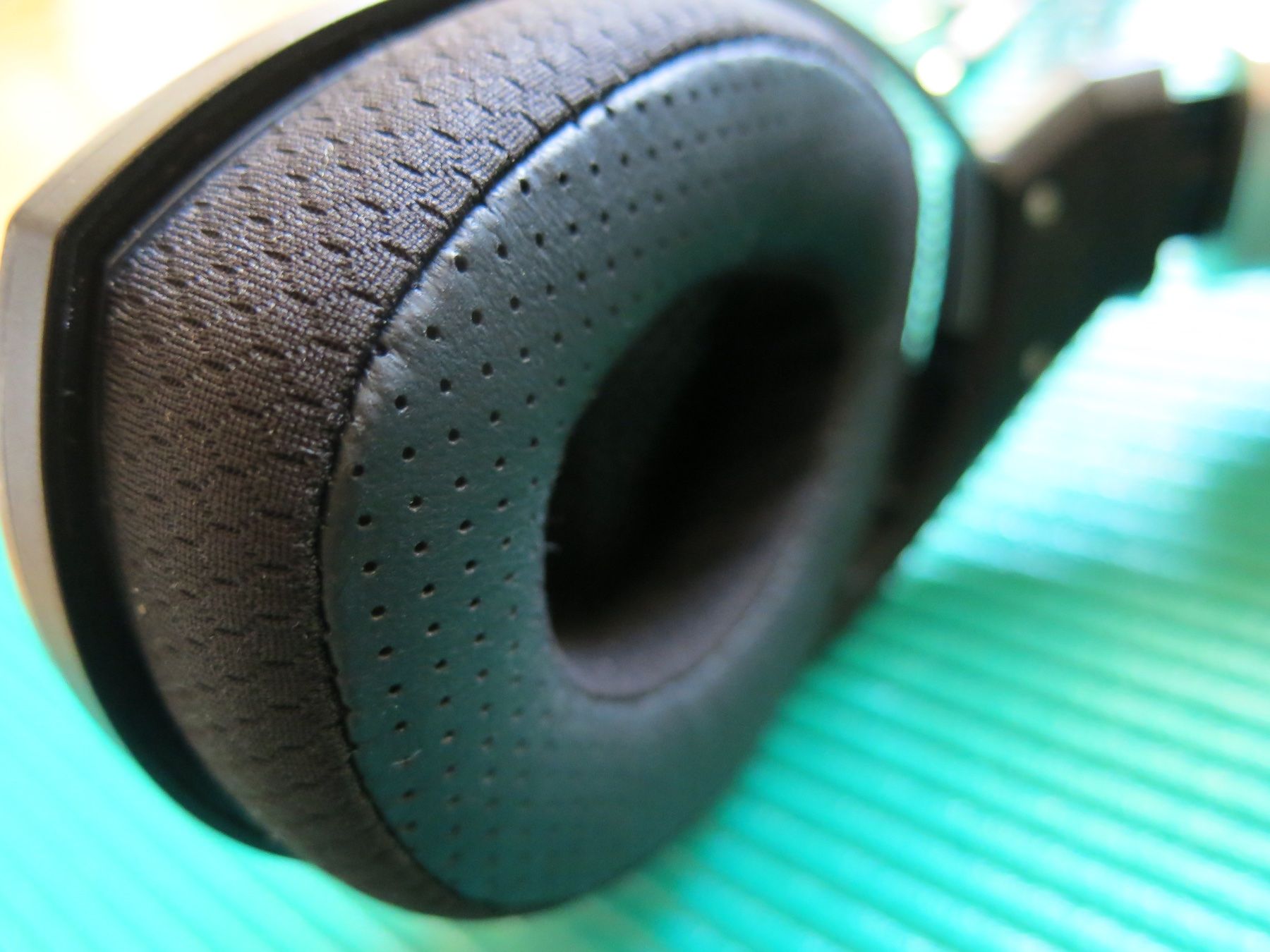Sennheiser Cuffie: Sennheiser HD700 – Usato da Sargans venduto da Tritonurs 1