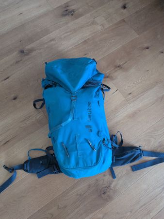 Deuter Guide 44+8