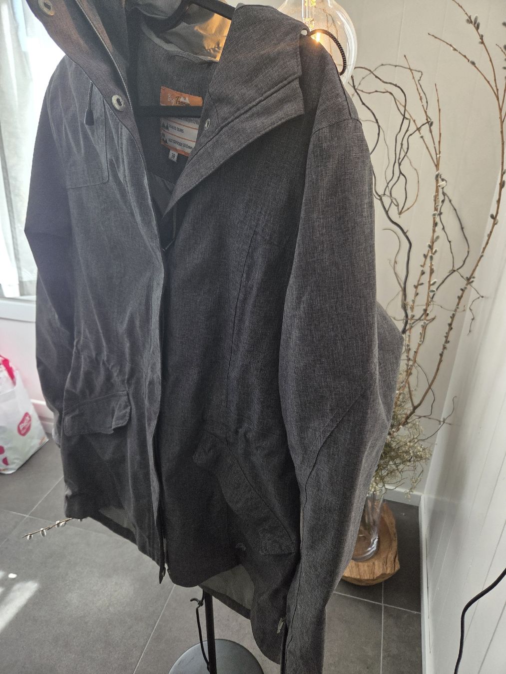 Big Tramp Jacken: Damen Jacke Big Tramp Grau Grösse 38 – Neu (gemäss Beschreibung) aus Alterswil FR von Agape07 2