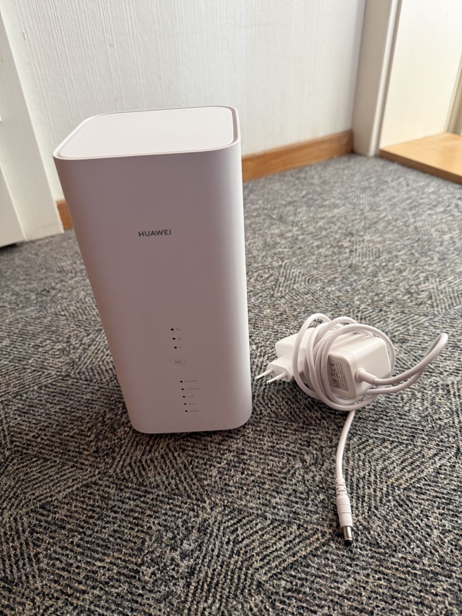 Huawei Modems & Router: Huawei B818-263 4G Router LTE+ – Gebraucht aus Trubschachen von sri002