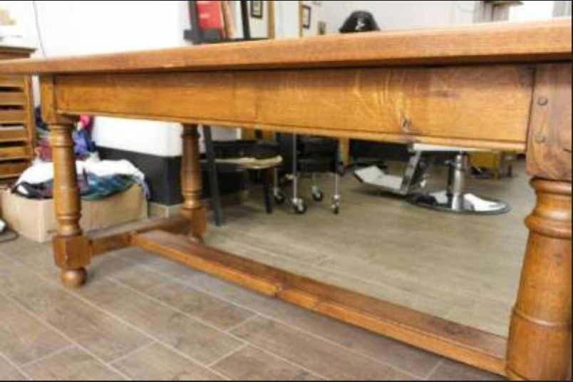 Tavoli: Table en bois massif – Usato da Le Landeron venduto da Malaxx 3