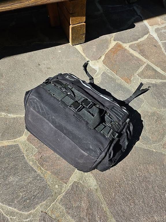 Valigie: Sac voyage Deemeed – Usato da Montreux venduto da Motzet 3