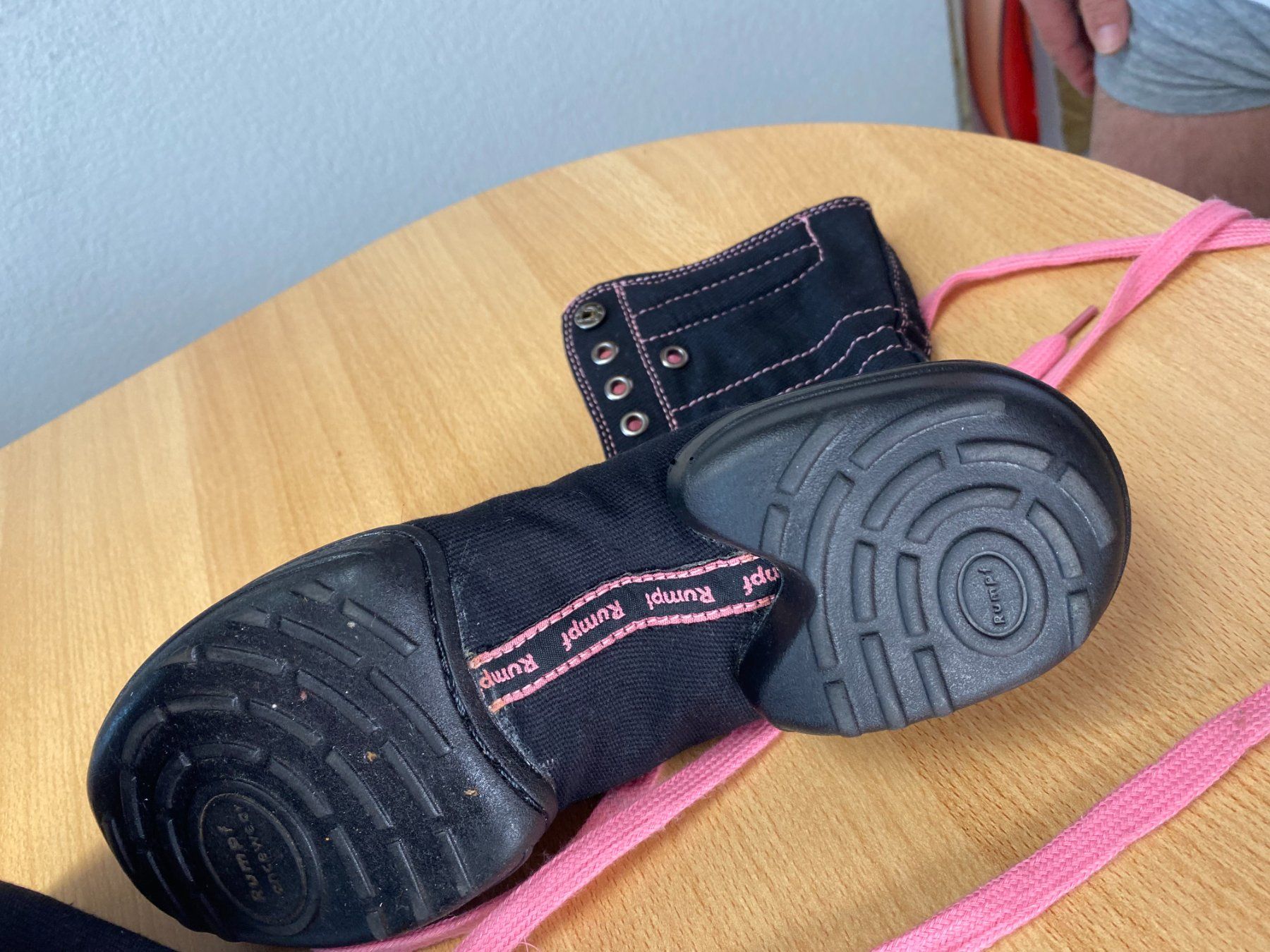 Scarpe da donna: Salsa-Tanzschuh Rumpf Damen Grösse 6.5 – Nuovo (secondo la descrizione) da Zürich venduto da Gemi 4