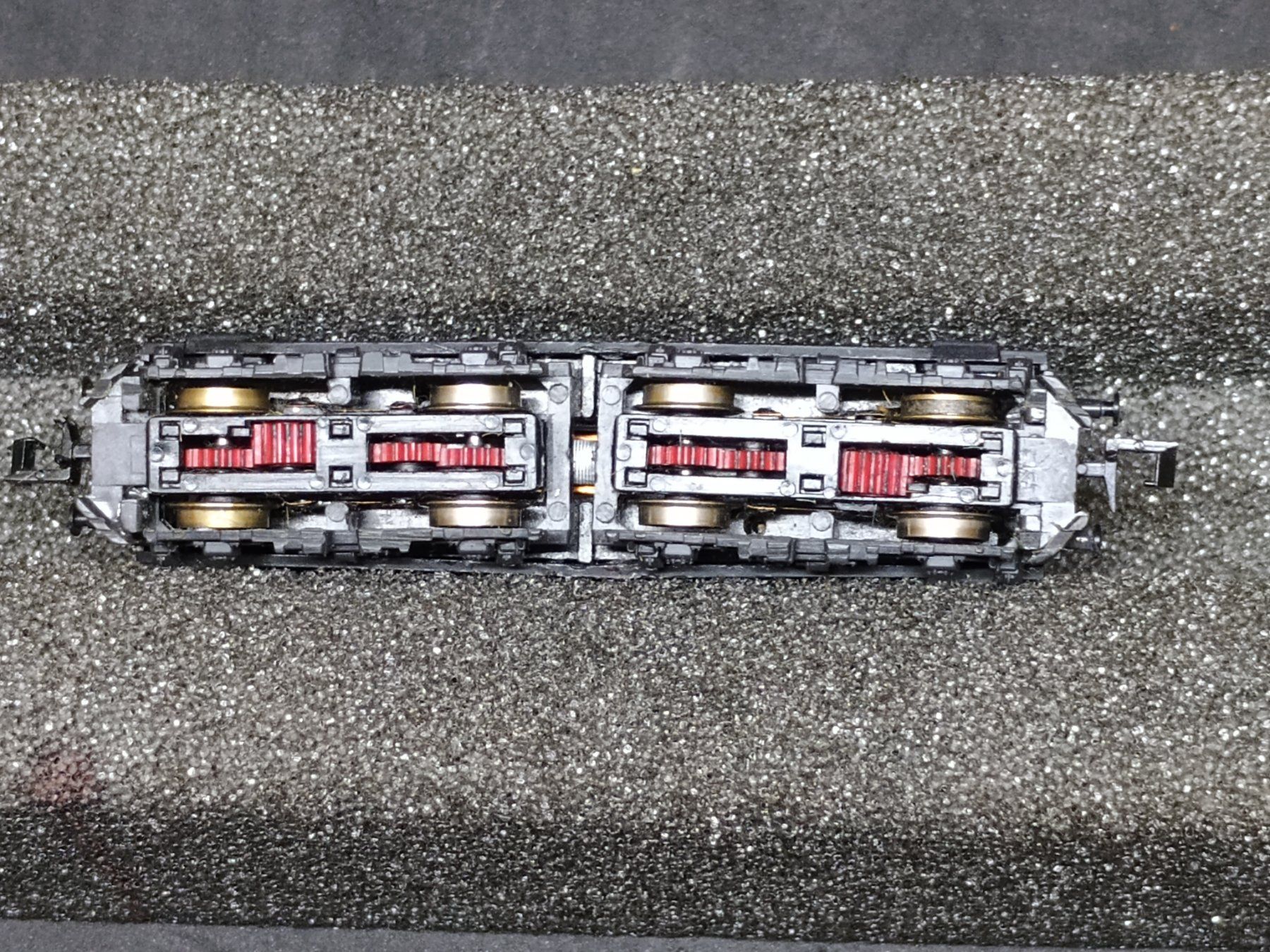 Roco Modellini di ferrovie: Spur N BR144 (E41) DB – Usato da Bätterkinden venduto da hob_6b8x 7
