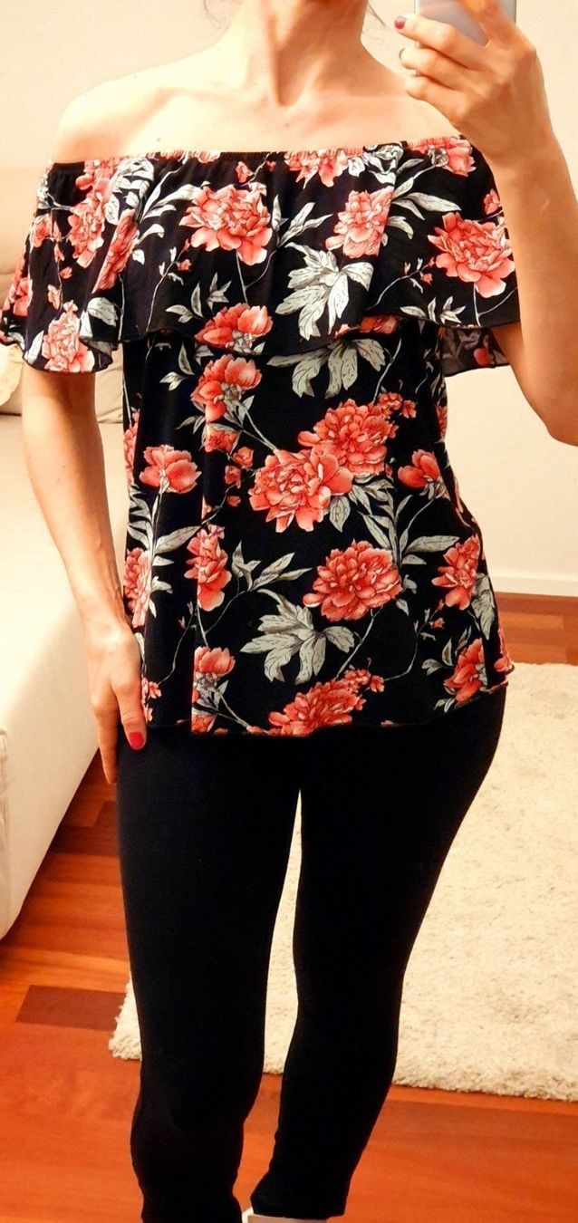 Top: Top Grösse S/36 NEU – Nuovo e nell'imballaggio originale da Stansstad venduto da InStyle8 2